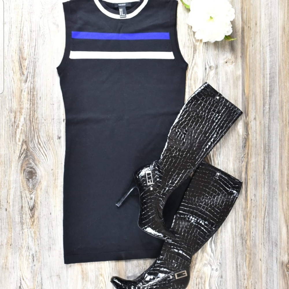 Forever 21 sweater dress Medium size